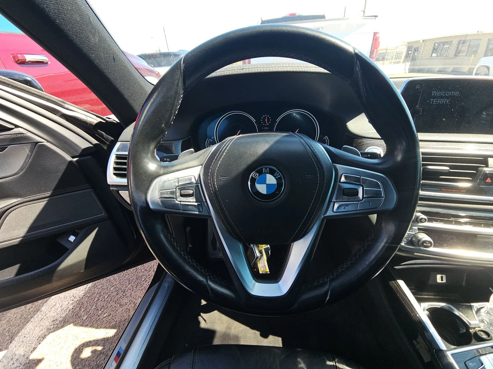 BMW 740 i ///M  !!! HARMAN/KARDON /360/ | Mobile.bg   9