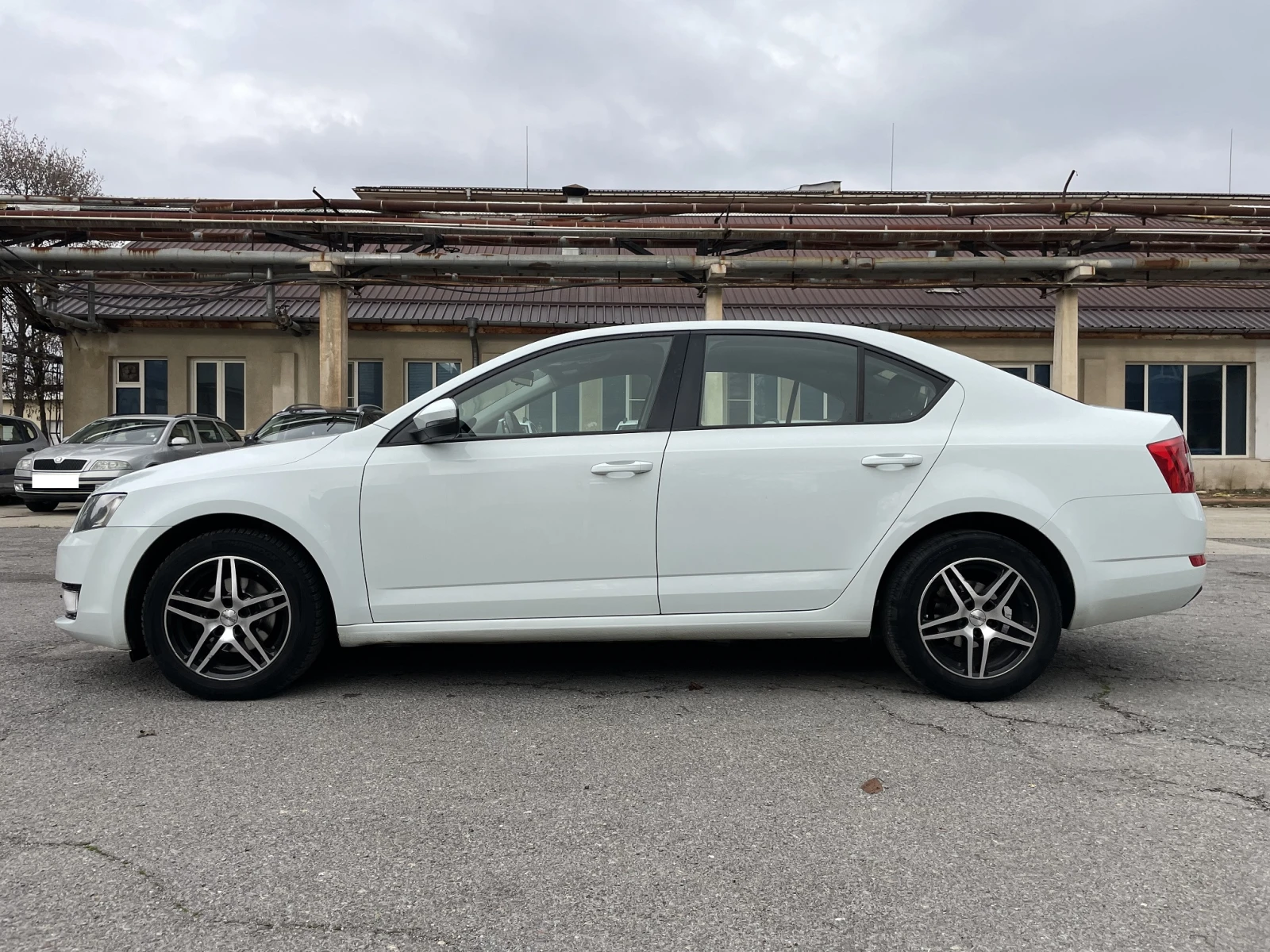 Skoda Octavia 1.2 TSI - изображение 2