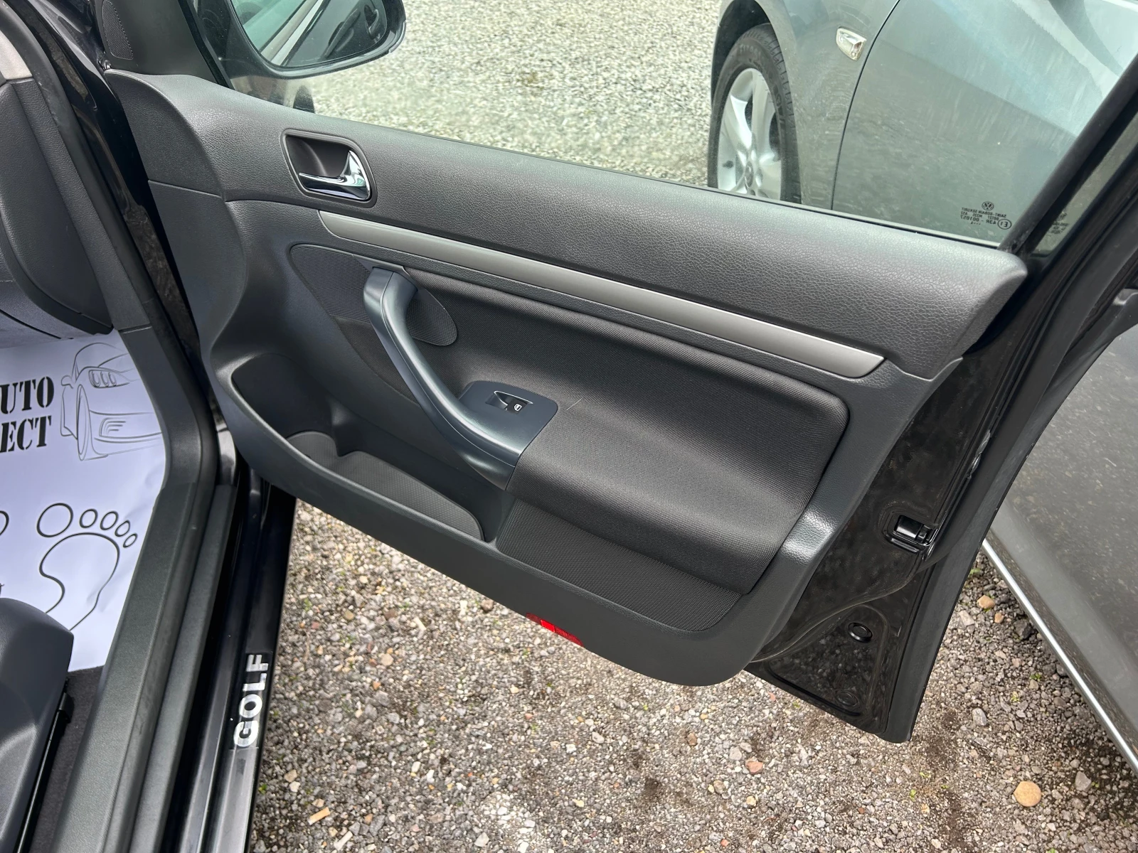 VW Golf 1.6 | Mobile.bg � ����������� 14