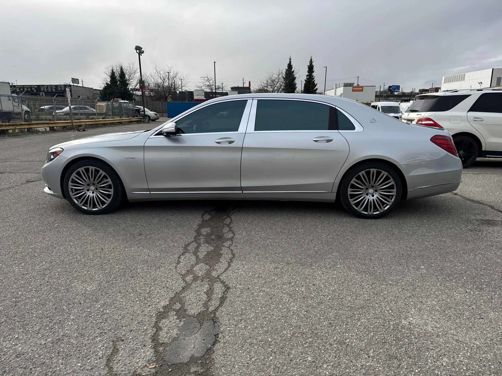 Mercedes-Benz S 600 Maybach * * CARFAX * * ���� ������ * *  | Mobile.bg � ����������� 3