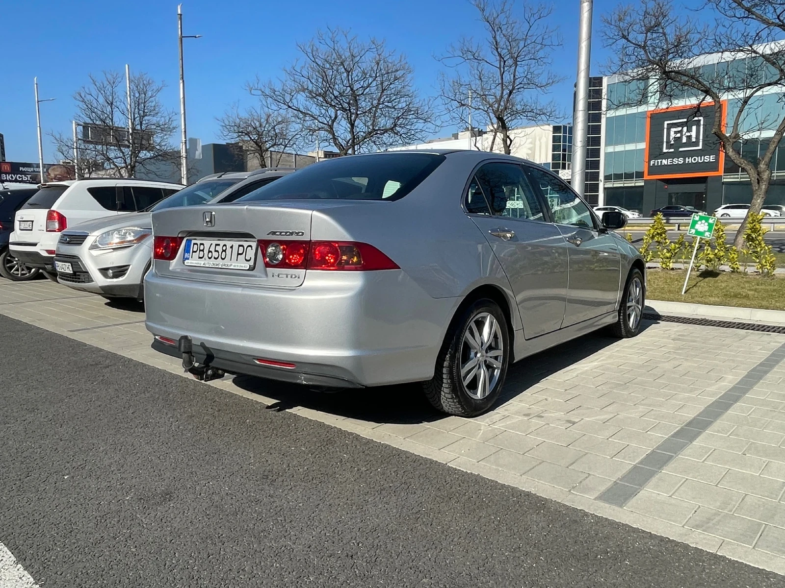 Honda Accord 2.2, снимка 4 - Автомобили и джипове - 53848810