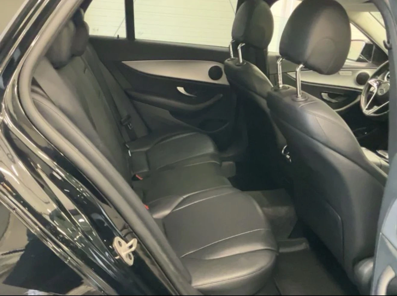 Mercedes-Benz E 220 CDI-Сервизна история-лизинг, снимка 6 - Автомобили и джипове - 53961565