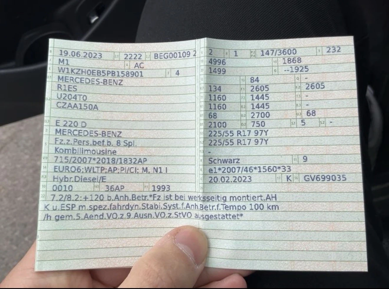 Mercedes-Benz E 220 CDI-Сервизна история-лизинг, снимка 8 - Автомобили и джипове - 53961565