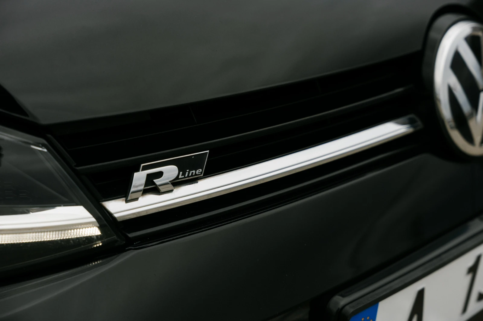 VW Golf R-Line, снимка 4 - Автомобили и джипове - 54056142