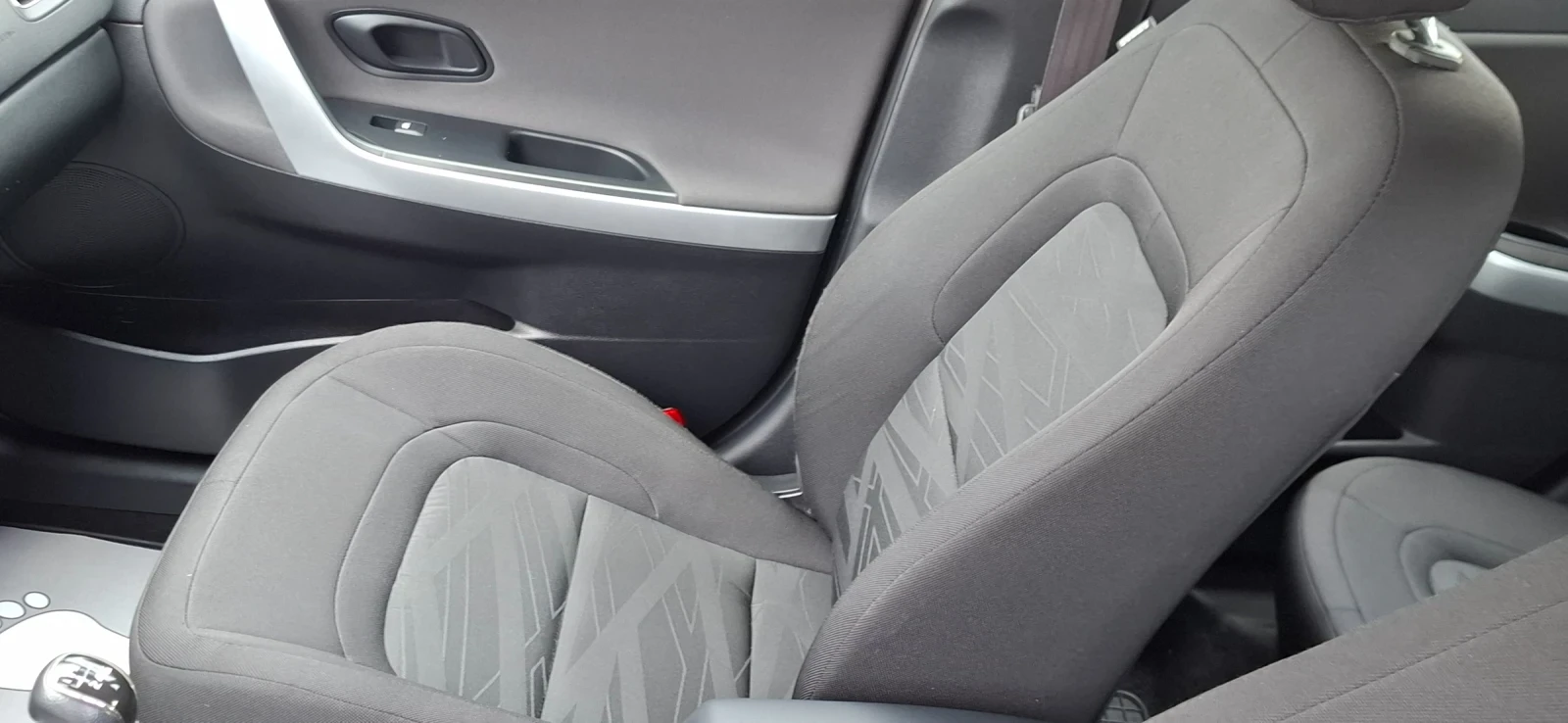 Kia Ceed 1.4 crdi 90kc 2013 Бордо, снимка 9 - Автомобили и джипове - 54167417