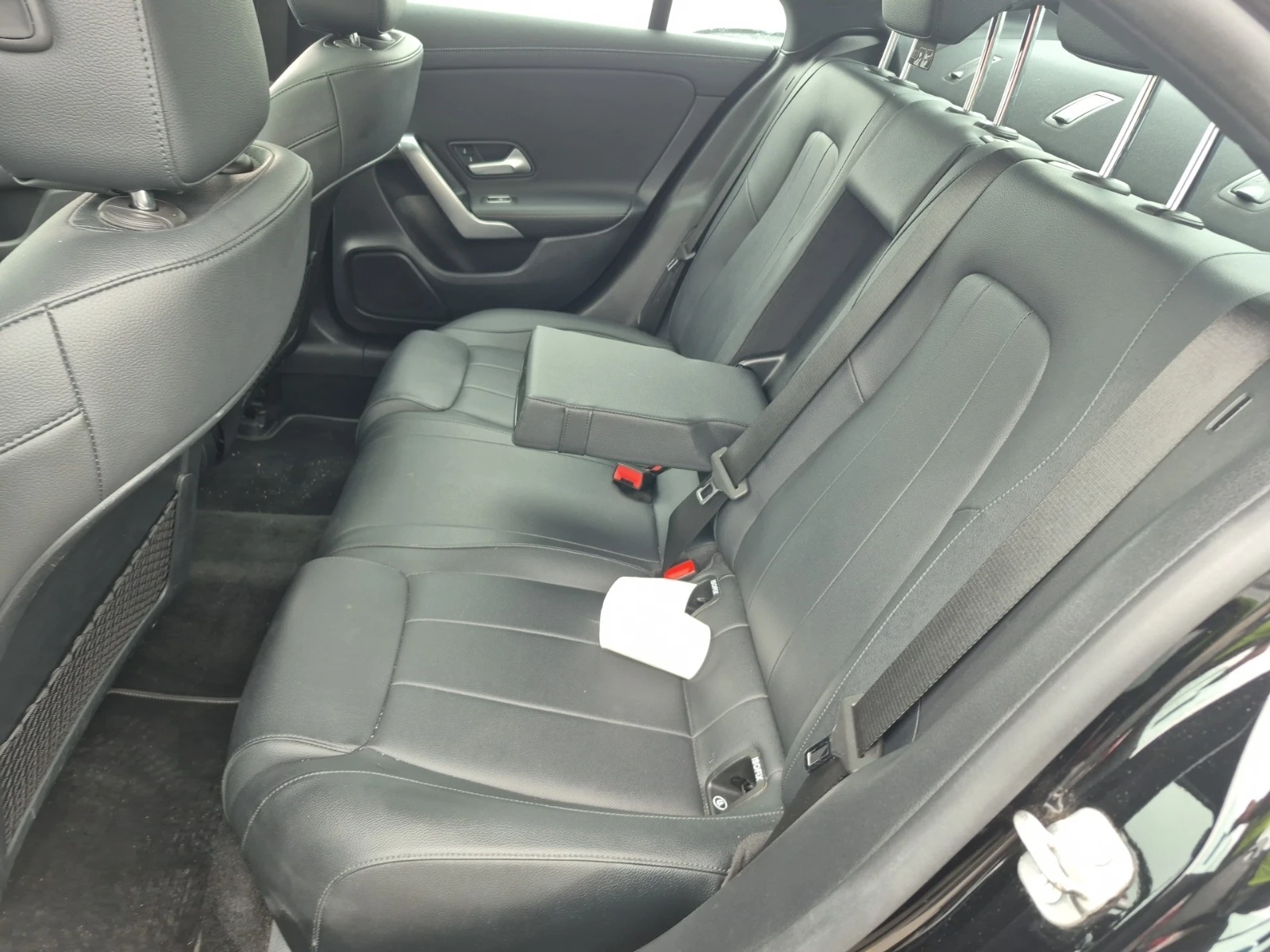 Mercedes-Benz CLA 250 * * CARFAX * * АВТО КРЕДИТ * * , снимка 8 - Автомобили и джипове - 54234204