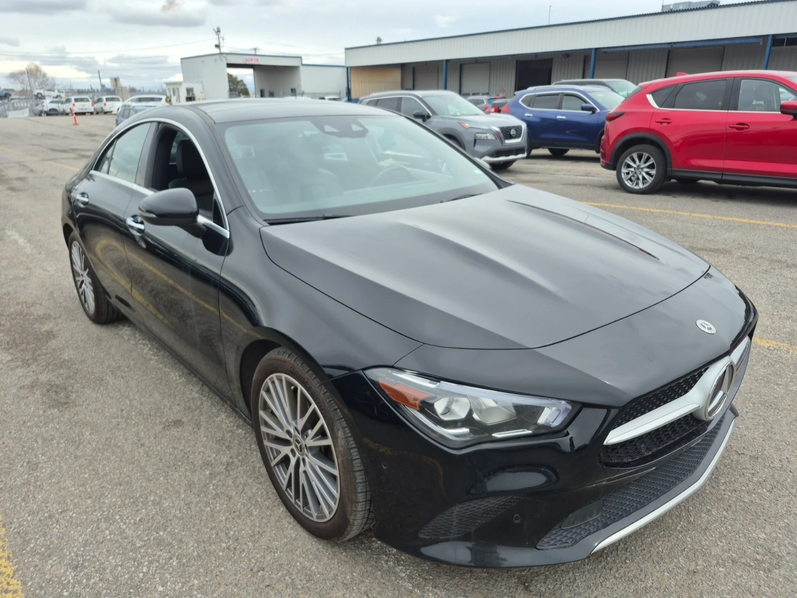 Mercedes-Benz CLA 250 * * CARFAX * * АВТО КРЕДИТ * * , снимка 2 - Автомобили и джипове - 54234204