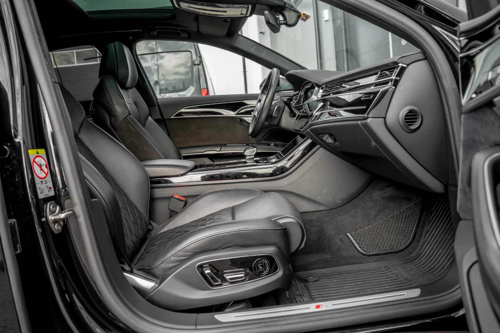 Audi S8 ����� �������� ������� ������ | Mobile.bg � ����������� 12