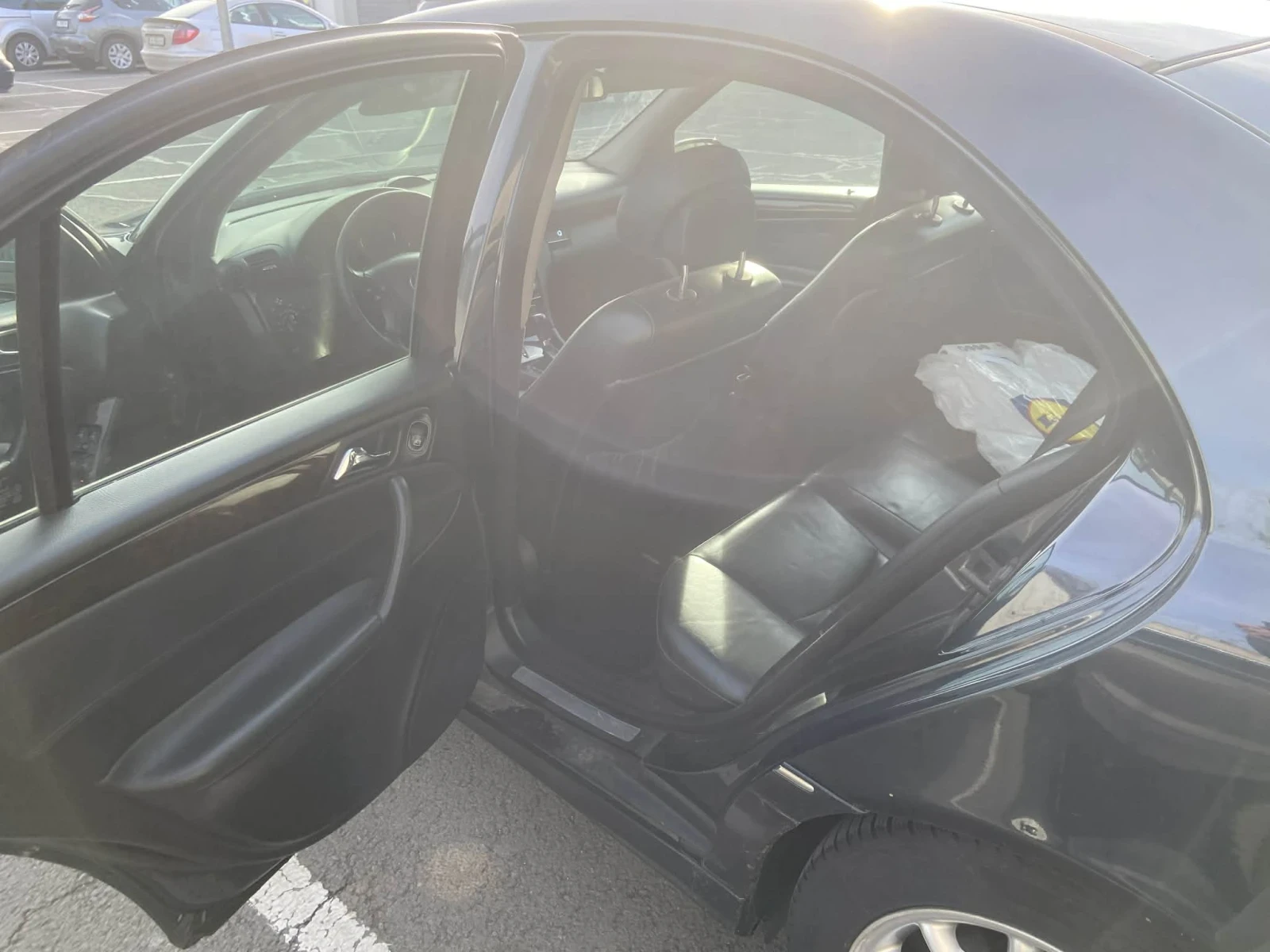 Mercedes-Benz C 270 CDI, снимка 7 - Автомобили и джипове - 54563741