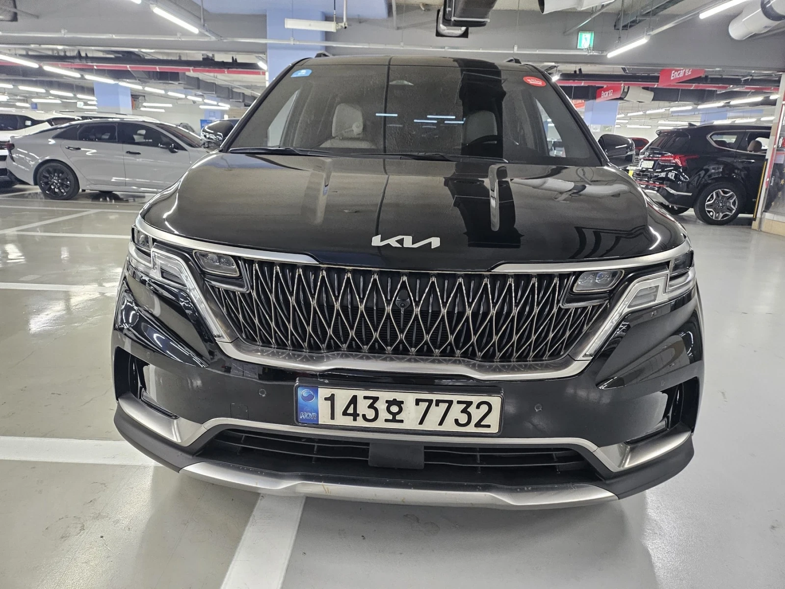 Kia Carnival, снимка 11 - Автомобили и джипове - 54622238