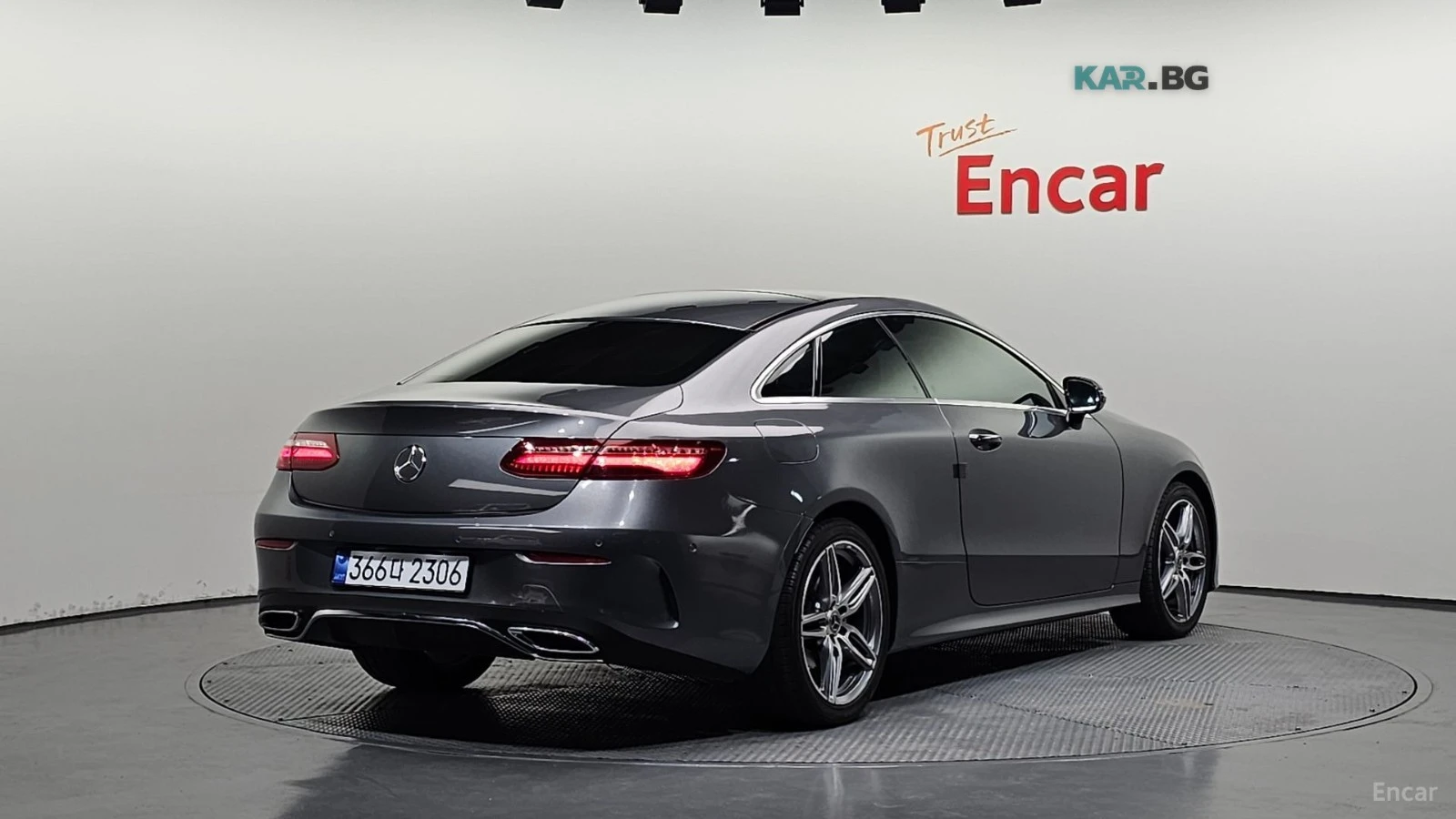 Mercedes-Benz E 220 AMG* DIGITAL* КАМЕРА* ПАНОРАМА* ПАМЕТ* , снимка 2 - Автомобили и джипове - 54792863