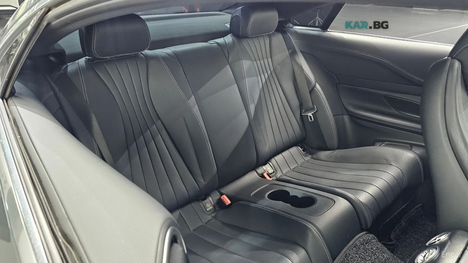 Mercedes-Benz E 220 AMG* DIGITAL* КАМЕРА* ПАНОРАМА* ПАМЕТ* , снимка 11 - Автомобили и джипове - 54792863