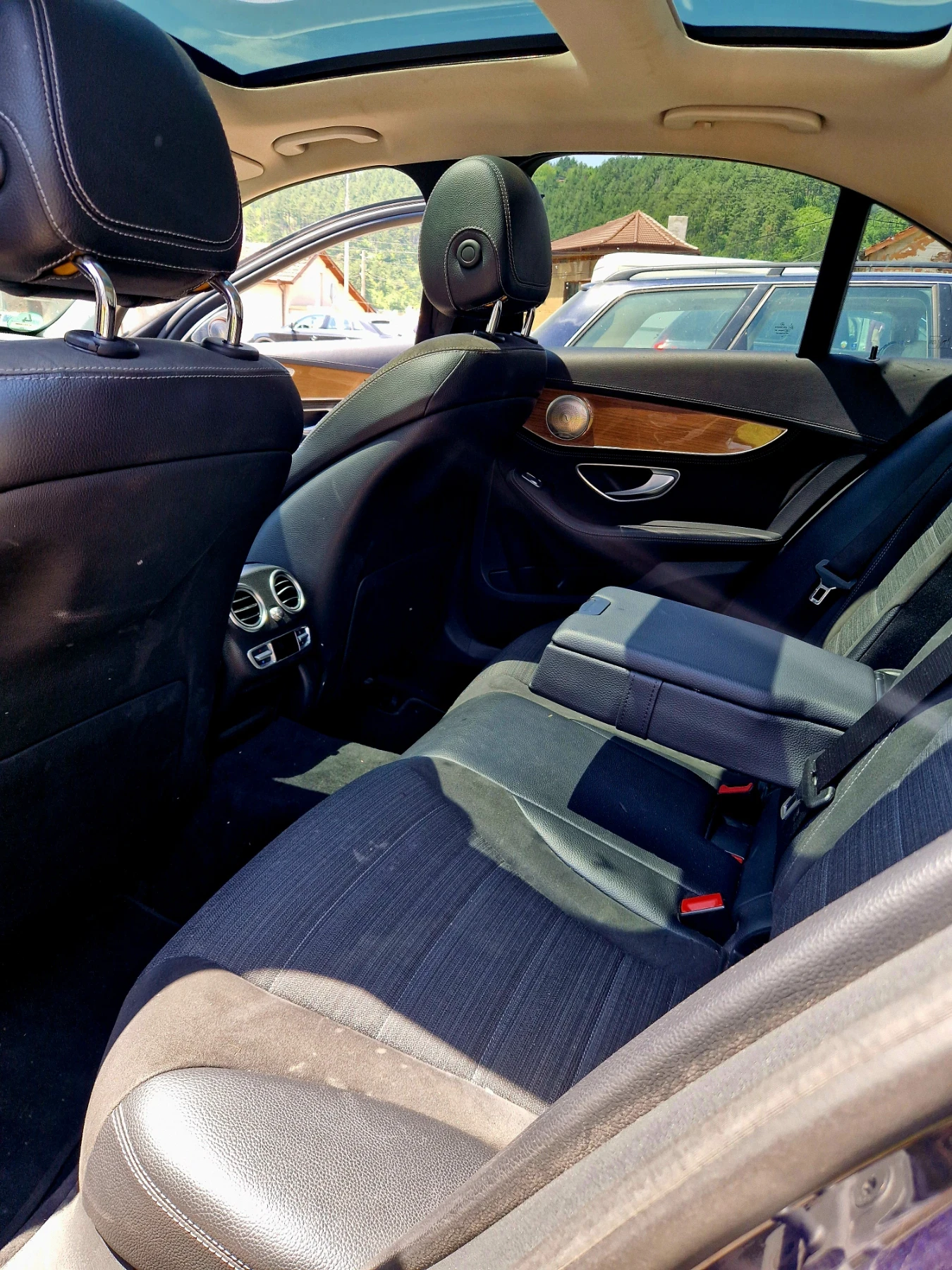 Mercedes-Benz C 200, снимка 6 - Автомобили и джипове - 55331760