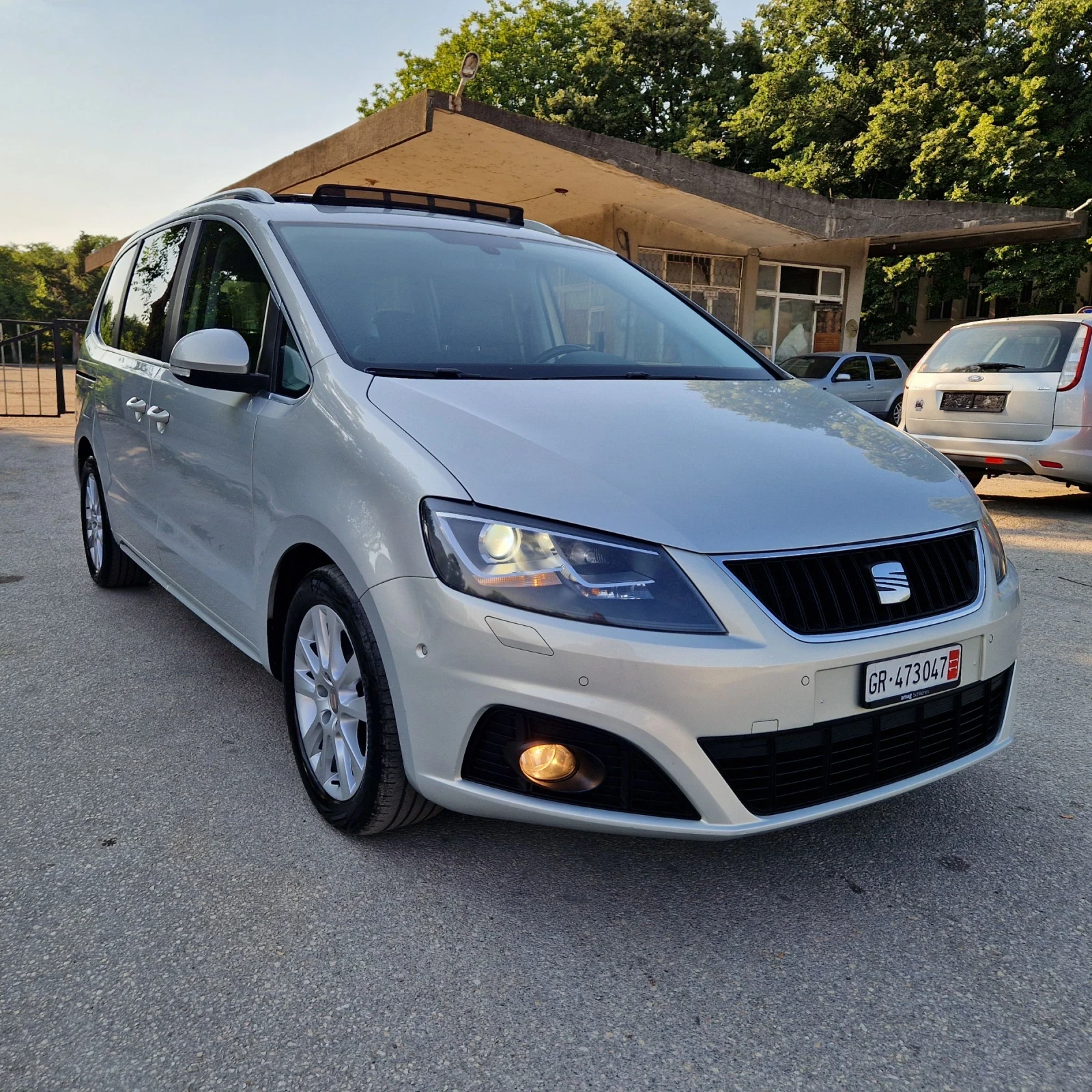 Seat Alhambra 2.0TDi 140k.4X4 7-МЕСТА/ЕЛ.ВРАТИ/КОЖА/ПАНОРА/ПЕЧКА
