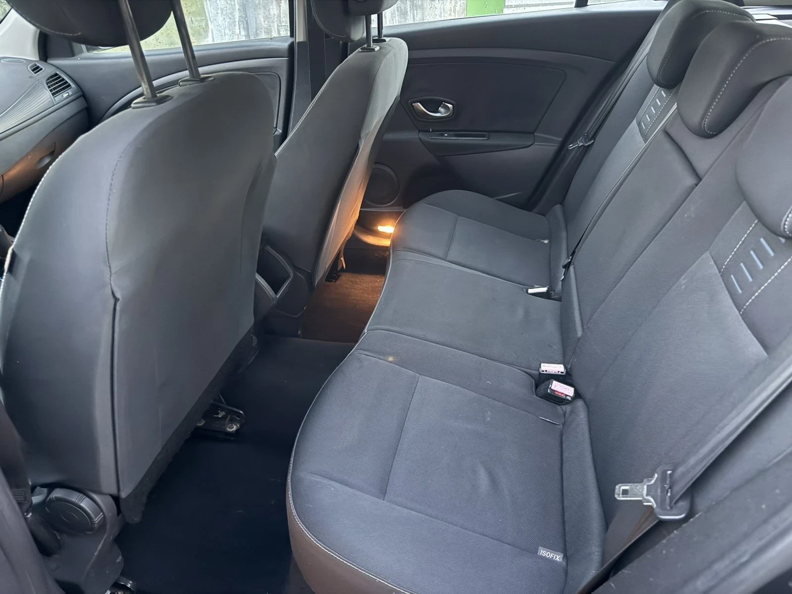 Renault Megane 1.5dci, снимка 7 - Автомобили и джипове - 55736212