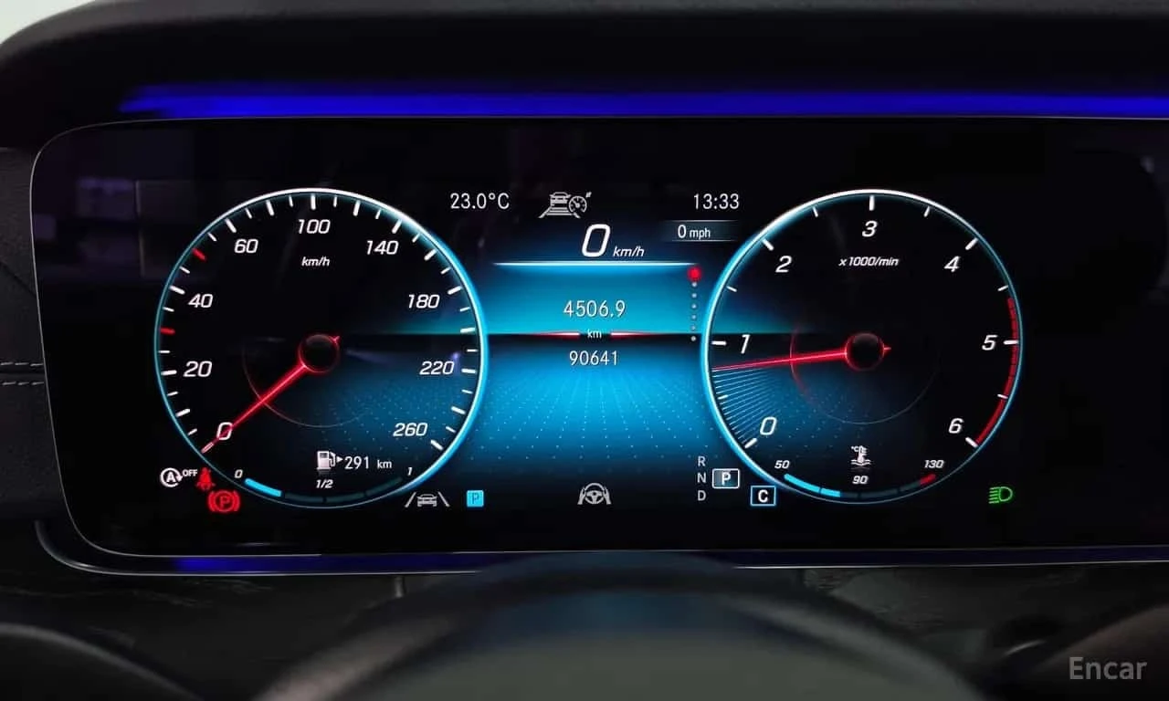 Mercedes-Benz E 220 * E220d 4MATIC AMG Line * , снимка 8 - Автомобили и джипове - 56633359