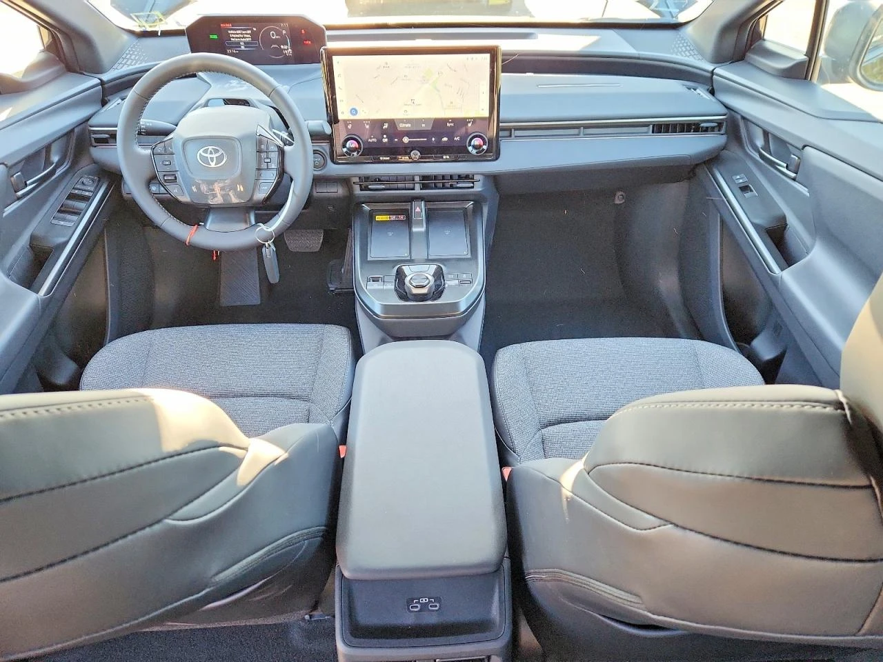 Toyota bZ4X 4x4\Top Cena | Mobile.bg � ����������� 8