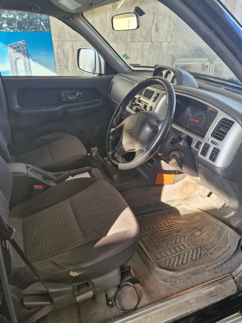 Mitsubishi L200, снимка 10 - Автомобили и джипове - 47766489