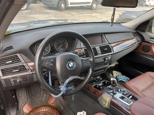 BMW X5  xDrive35i Premium, снимка 11 - Автомобили и джипове - 47104024