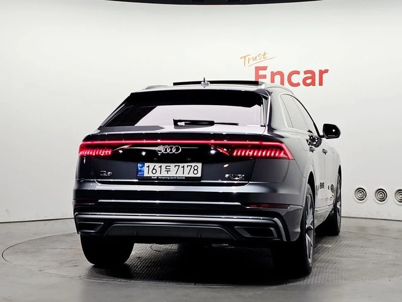 Audi Q8 50 TDI Quattro Premium| 286к.с.| ВКЛ.ТЕХНОТЕСТ, снимка 4 - Автомобили и джипове - 55517566