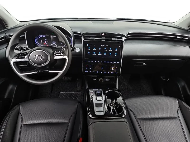 Hyundai Tucson 2.0 2WD MODERN, снимка 6 - Автомобили и джипове - 55843466