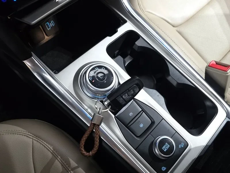 Ford Explorer 3.3 - САМО 30% АВАНС , снимка 9 - Автомобили и джипове - 56292864