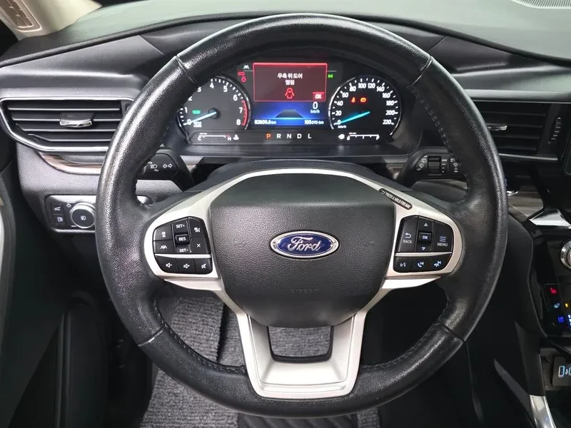 Ford Explorer 3.3 - САМО 30% АВАНС , снимка 13 - Автомобили и джипове - 56292864