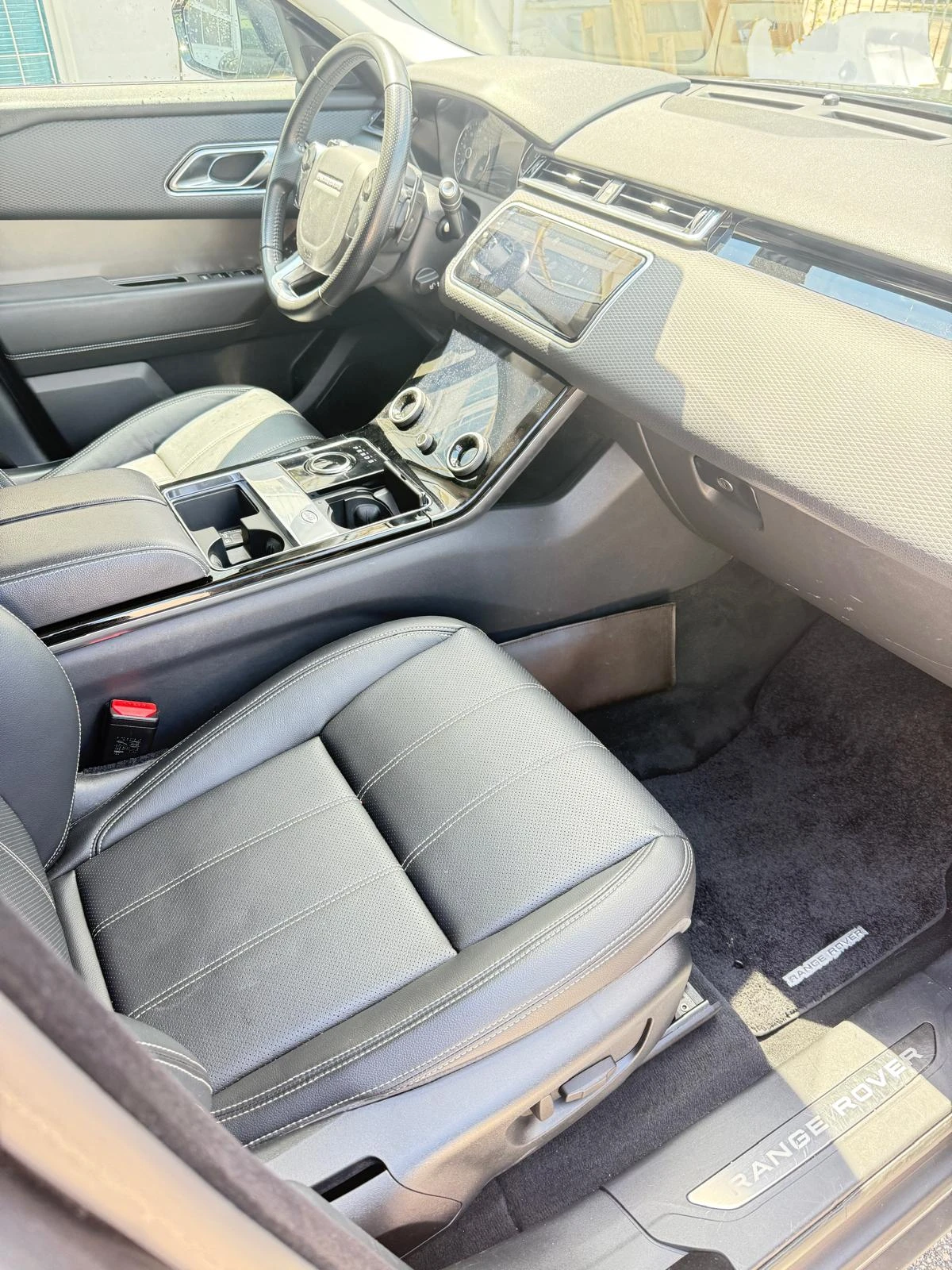 Land Rover Range Rover Velar TDI240 - изображение 5