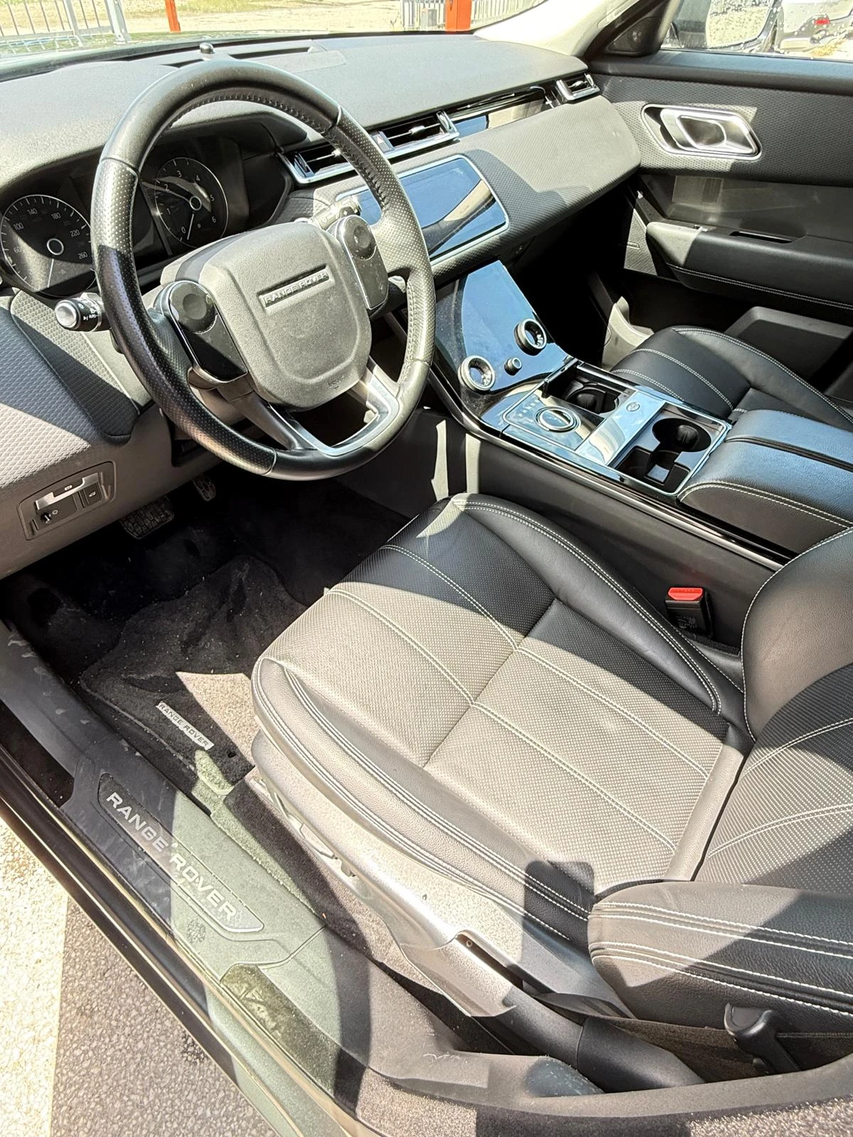 Land Rover Range Rover Velar TDI240 - изображение 4