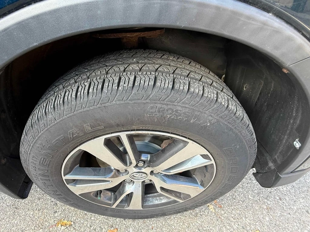 Toyota Rav4 * XLE * CARFAX * БЕЗ ПЪРВОНАЧАЛНА ВНОСКА - изображение 6