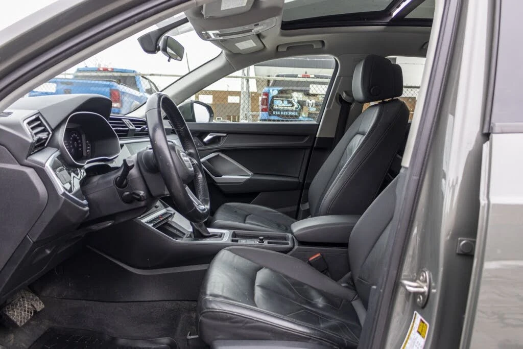 Audi Q3 45 TFSI Quattro* PANORAMA* ПОДГРЕВ* CARPLAY*  - изображение 7