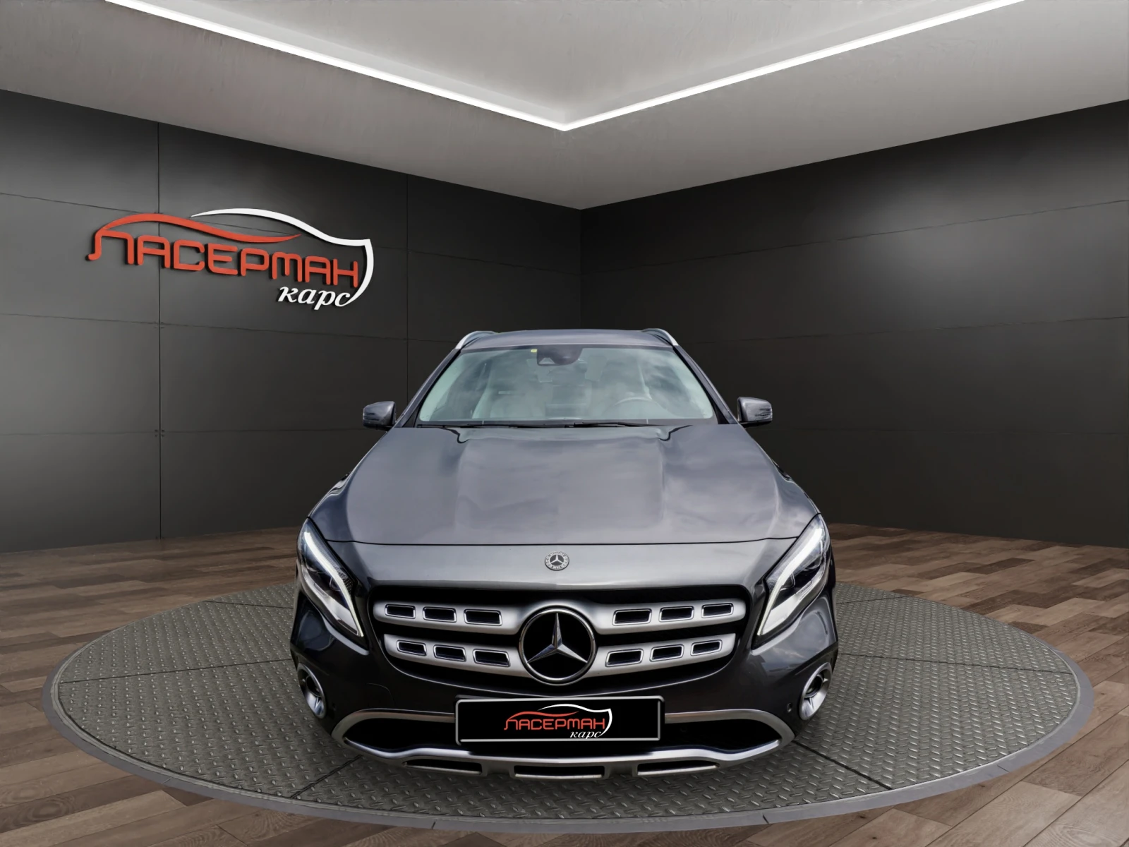 Mercedes-Benz GLA 220 D SPORT, снимка 5 - Автомобили и джипове - 54633270