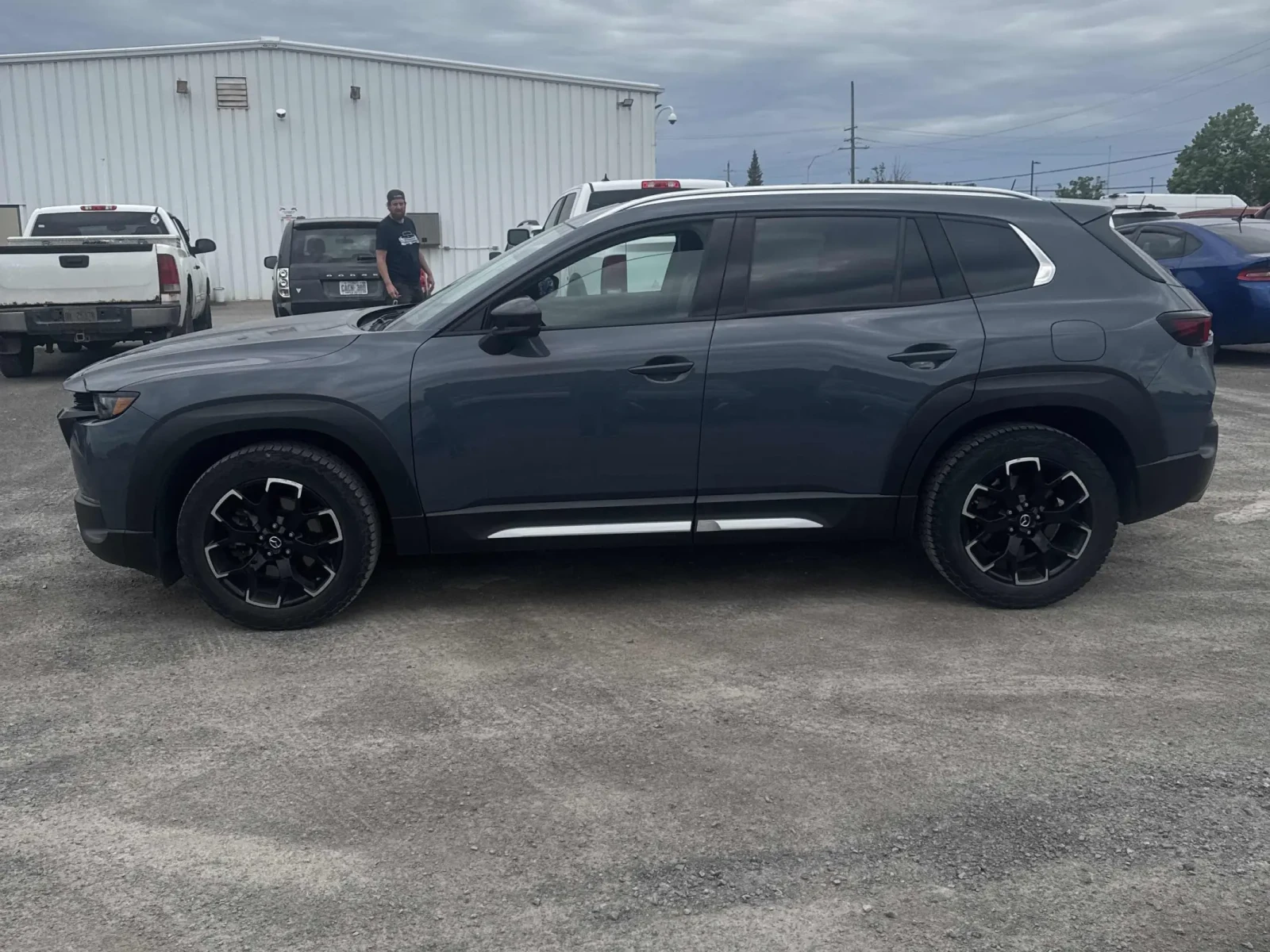 Mazda CX-50 Meridian Edition * CARFAX * АВТО КРЕДИТ * , снимка 3 - Автомобили и джипове - 54714996