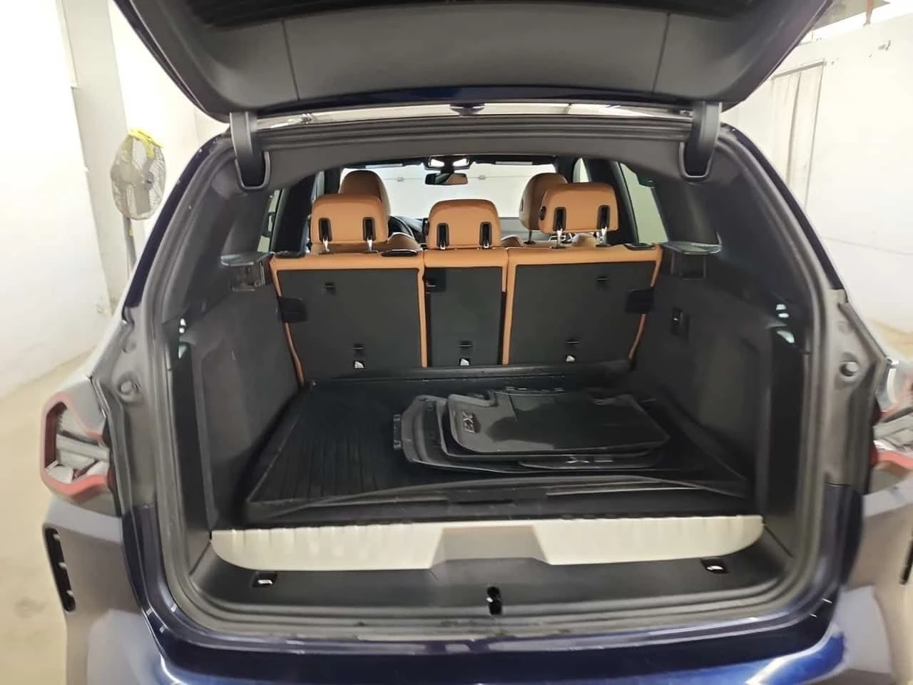 BMW X3 XDRIVE30E| M PKG| ПАМЕТ| 2 КЛЮЧА| ПАНОРАМА| , снимка 13 - Автомобили и джипове - 54831020