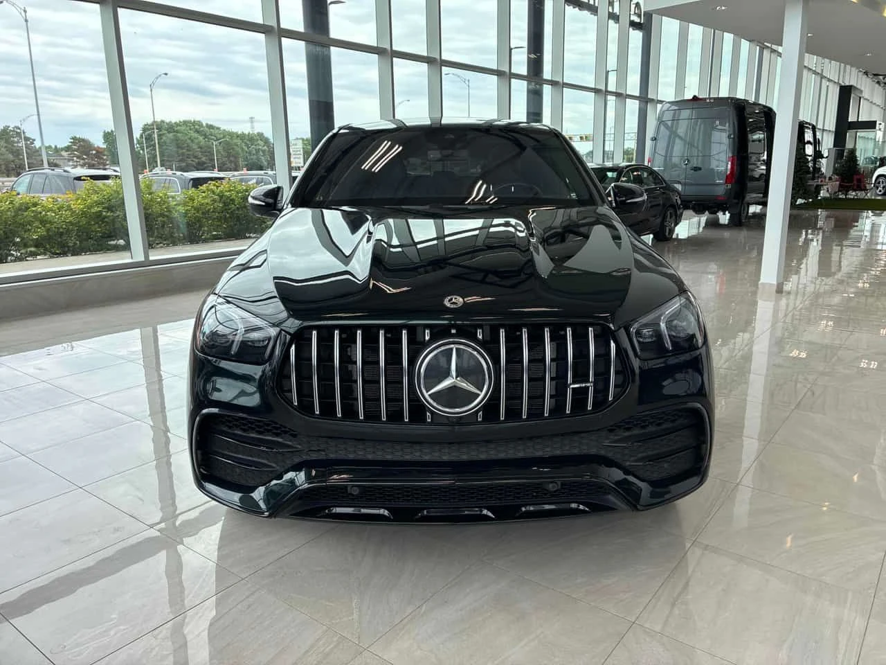 Mercedes-Benz GLE 53 4MATIC AMG | CARFAX | ГЛАВНО ПРЕДСТАВИТЕЛСТВО НА MERCEDES, снимка 2 - Автомобили и джипове - 55412197