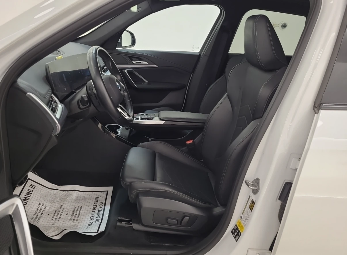 BMW X1 M-pack* xDrive* Памет* Remote* Панорама* м.Точки, снимка 9 - Автомобили и джипове - 55742700