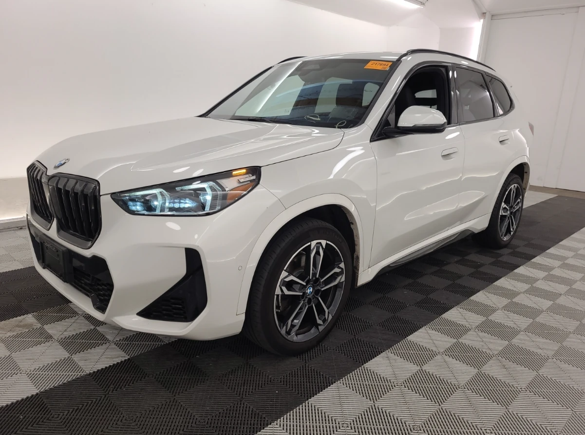 BMW X1 M-pack* xDrive* Памет* Remote* Панорама* м.Точки