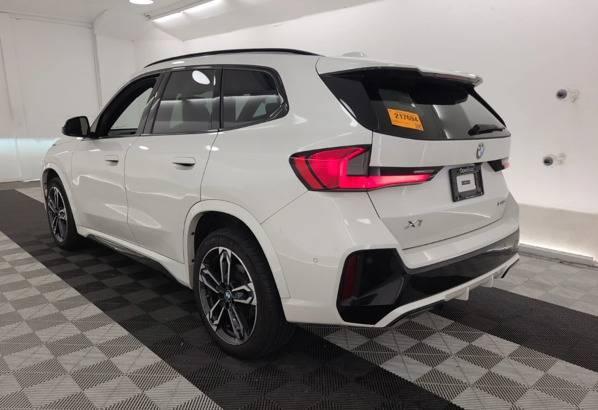 BMW X1 M-pack* xDrive* Памет* Remote* Панорама* м.Точки, снимка 6 - Автомобили и джипове - 55742700