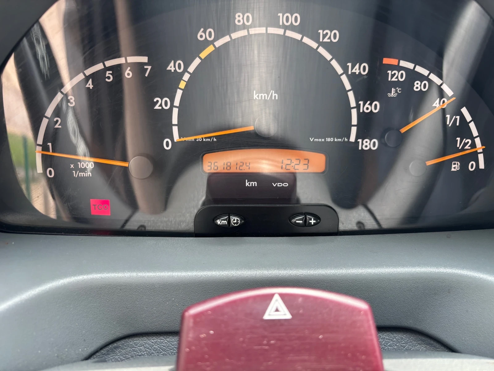 Mercedes-Benz 313, снимка 4 - Бусове и автобуси - 54670877