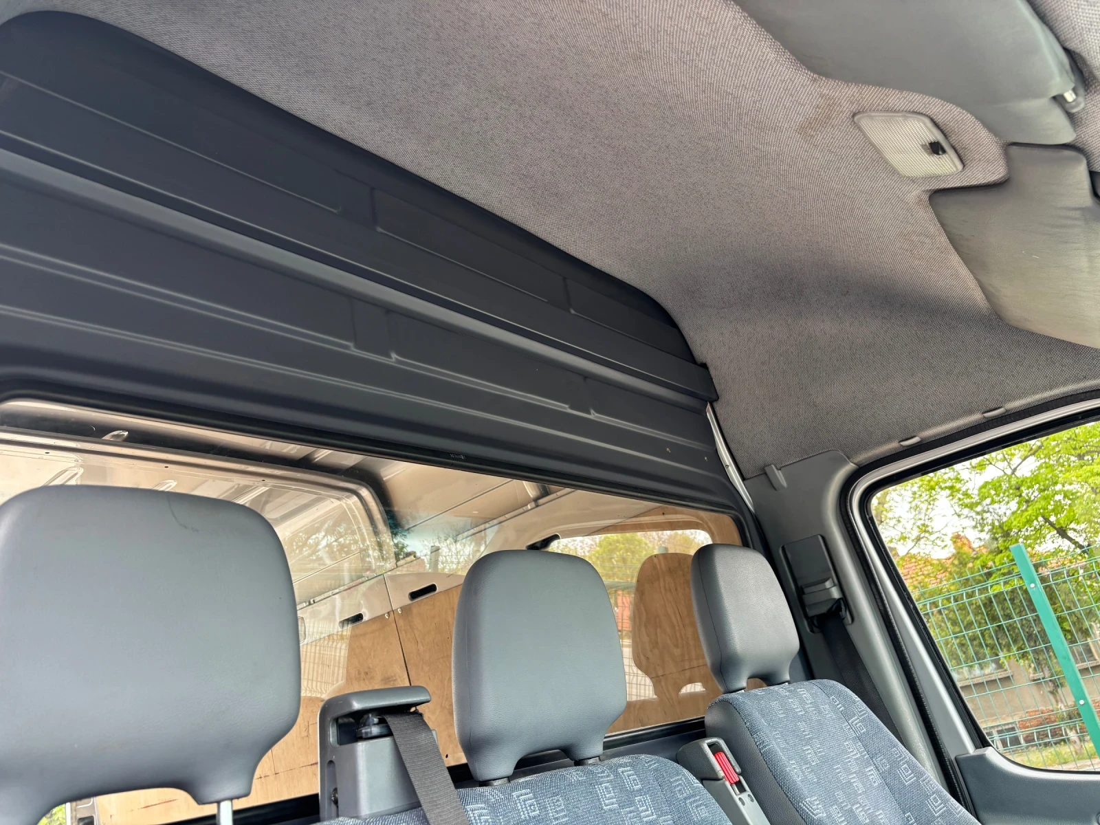 Mercedes-Benz 313, снимка 9 - Бусове и автобуси - 54670877