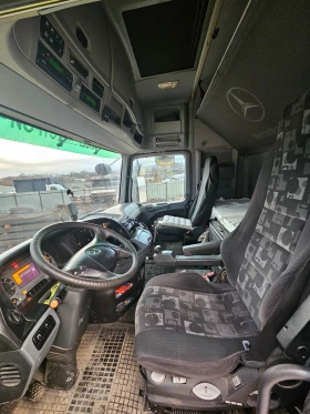 ����� �� �������� �� Mercedes-Benz 1848 ������