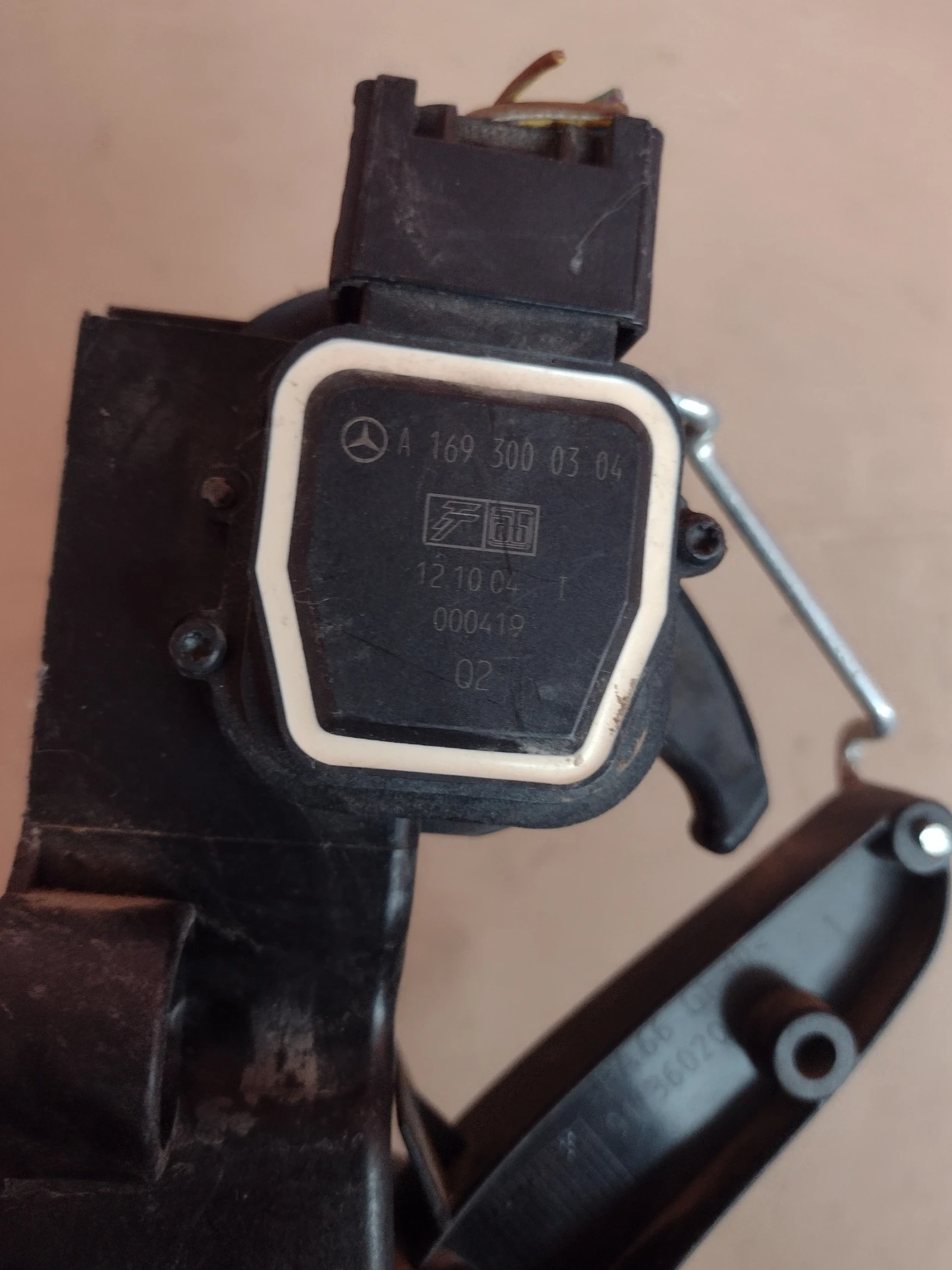 A1693000304  ����� ���  MERCEDES A CLASS W169  A 169 300 03 04 | Mobile.bg � ����������� 2