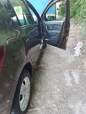 Dacia Sandero | Mobile.bg    17