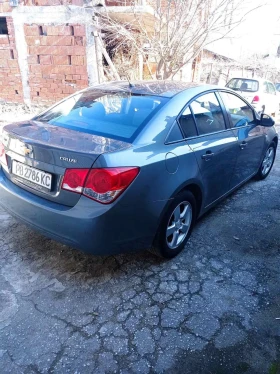 Chevrolet Cruze 1.8i - 4200 € / 8214.49 лв. - 37427041 3