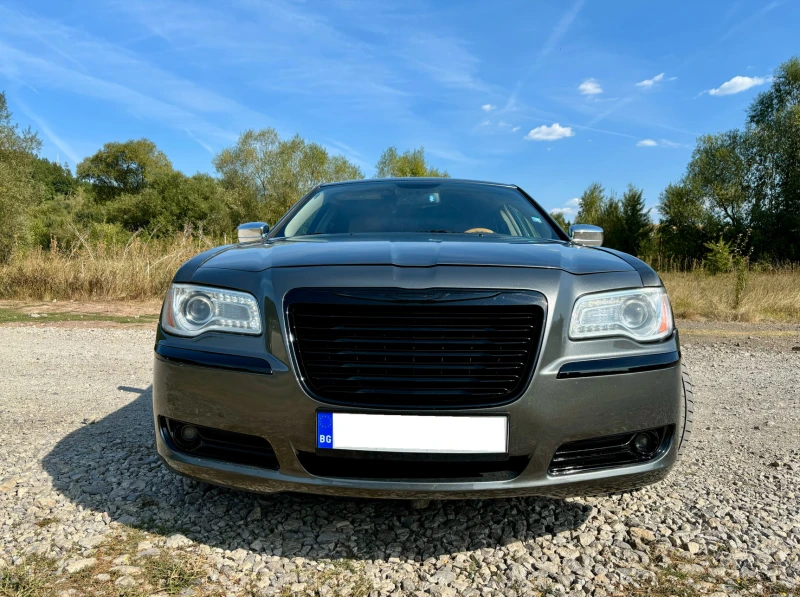 Chrysler 300c 5.7l HEMI V8 363hp 4x4, снимка 6 - Автомобили и джипове - 47519839