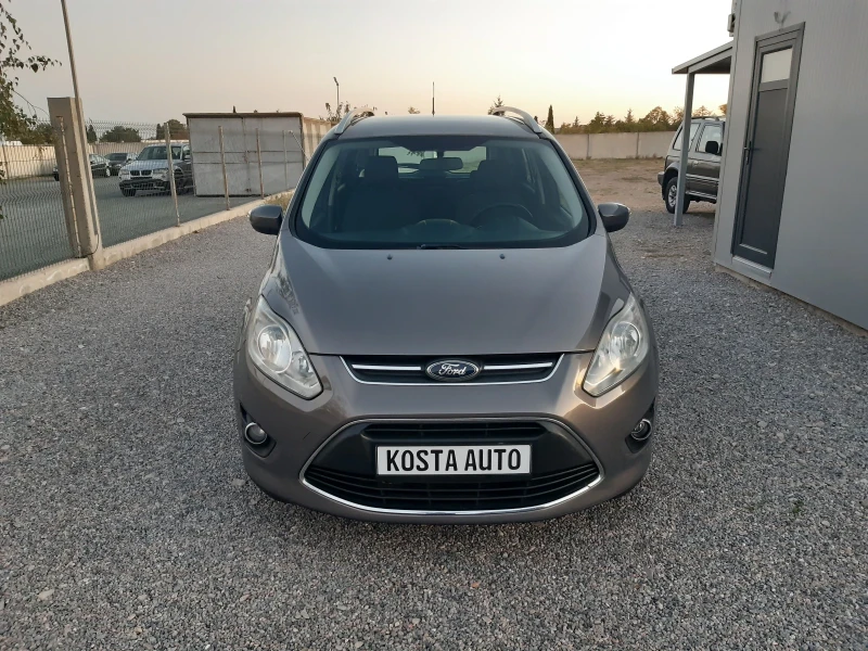 Ford Grand C-Max като нов 7 места, снимка 2 - Автомобили и джипове - 47657258