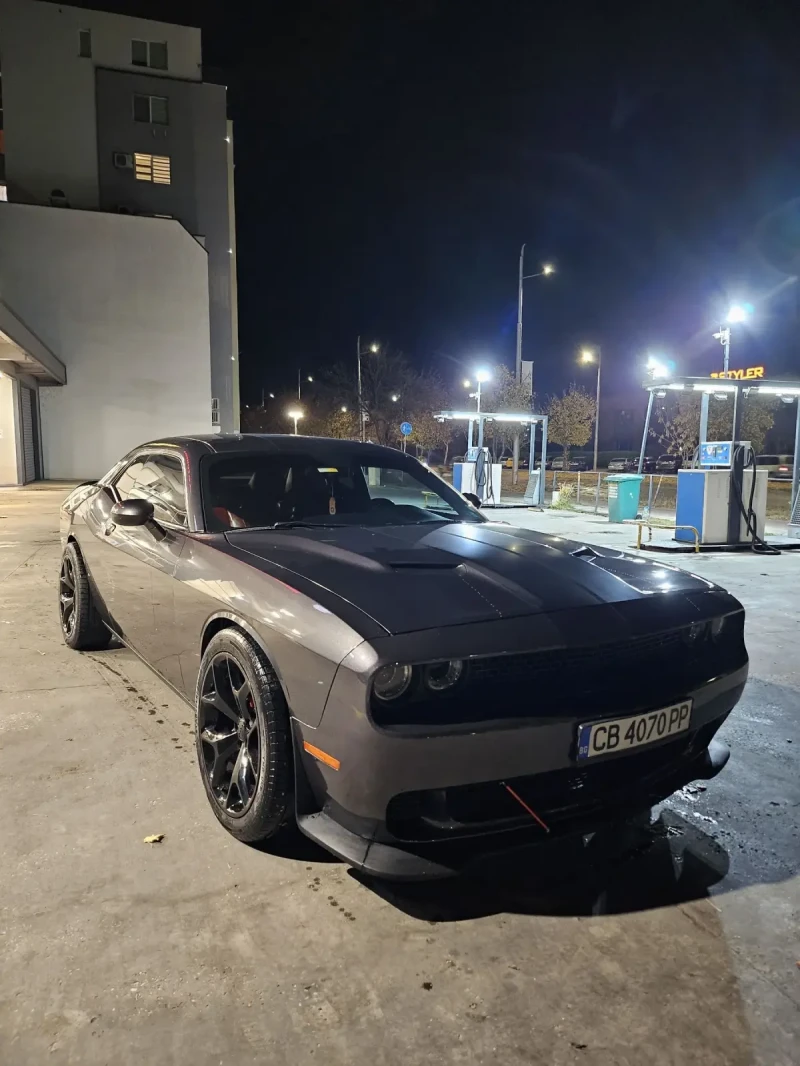 Dodge Challenger, снимка 4 - Автомобили и джипове - 48498980