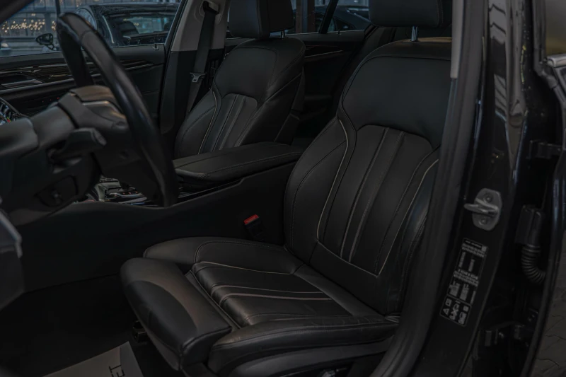 BMW 530 G30/xDrive/Virtual/Камера/Шибедах/Sport/HuD, снимка 7 - Автомобили и джипове - 49717174