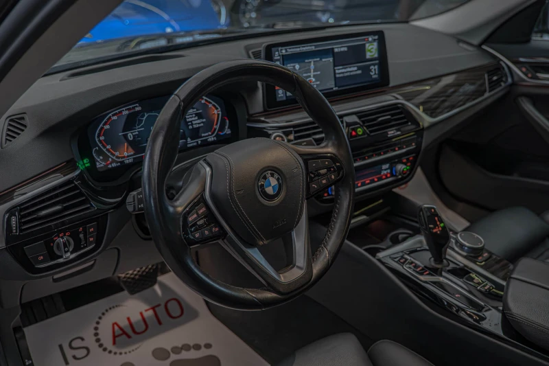 BMW 530 G30/xDrive/Virtual/Камера/Шибедах/Sport/HuD, снимка 6 - Автомобили и джипове - 49717174