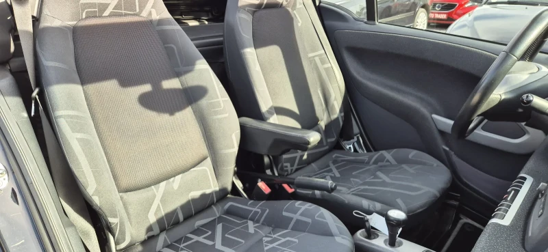Smart Fortwo 1.0Т--72кс.автоматик, снимка 11 - Автомобили и джипове - 51503313